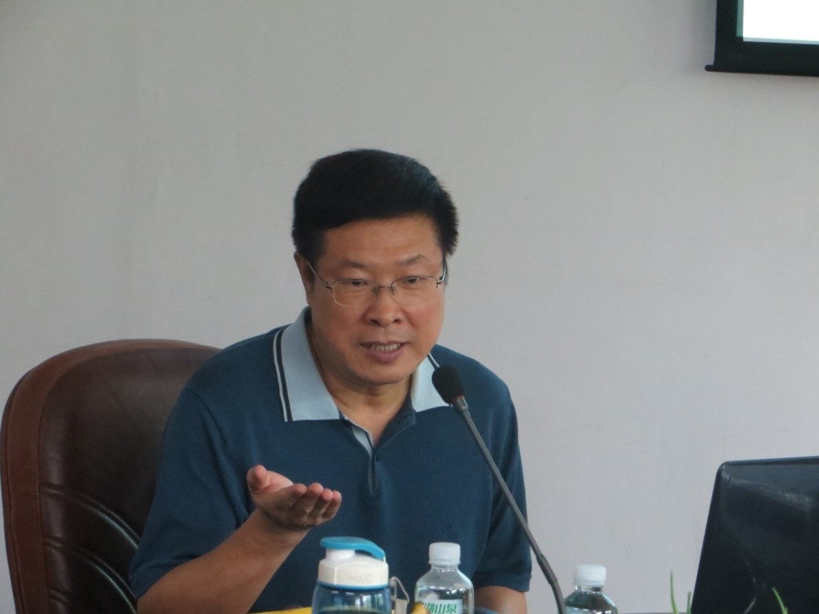 图一:王英利教授介绍声纹鉴定技术